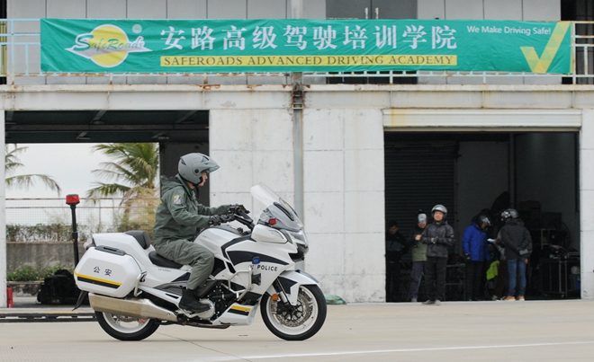 春风摩托,安路,试驾,警用摩托,骑行培训,苏华龙